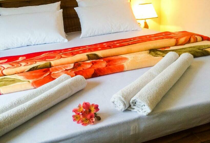 Пансион Heaven Hills Guest House