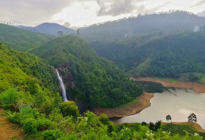 Пансион Heaven Hills Guest House