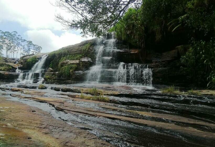 Пансион Heaven Hills Guest House