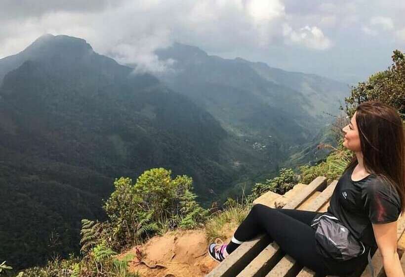 Пансион Heaven Hills Guest House