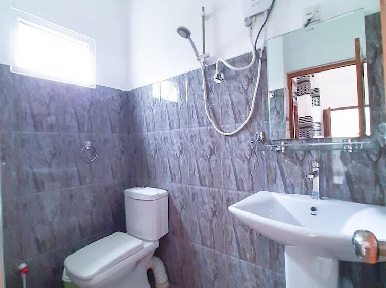 Пансион Heaven Hills Guest House