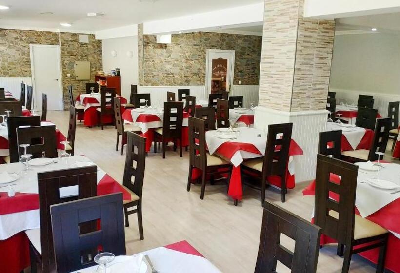 פנסיון Hostal Montreal