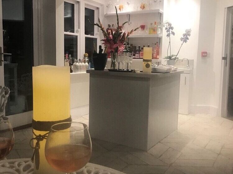 بنسيون Jireh House