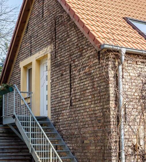 بنسيون Landhof Potsdam