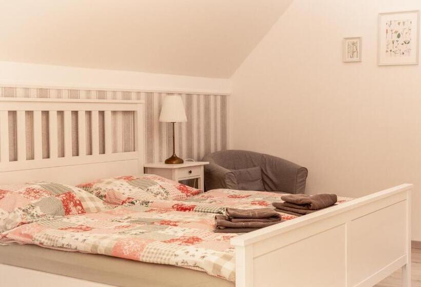 بنسيون Landhof Potsdam