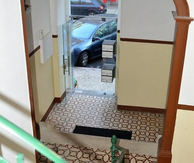 ペンション Rooms Fado