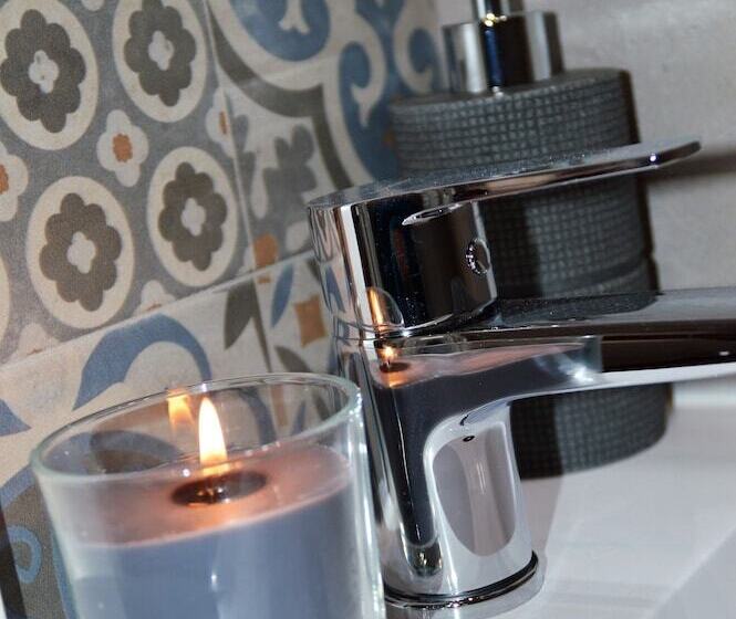 ペンション Rooms Fado