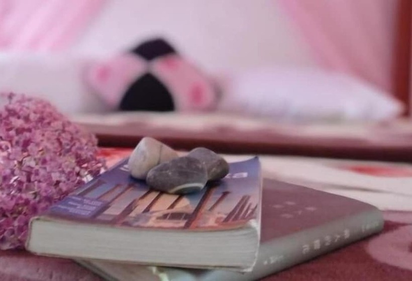 Пансион White House Adam`s Peak