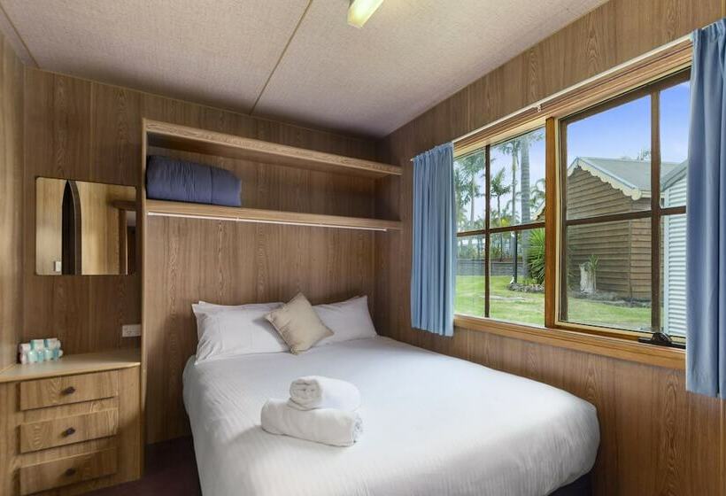 منتجع Ingenia Holidays Wairo Beach