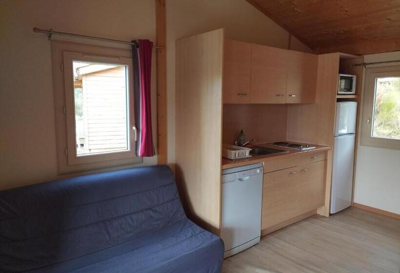 منتجع Les Chalets Du Hautforez