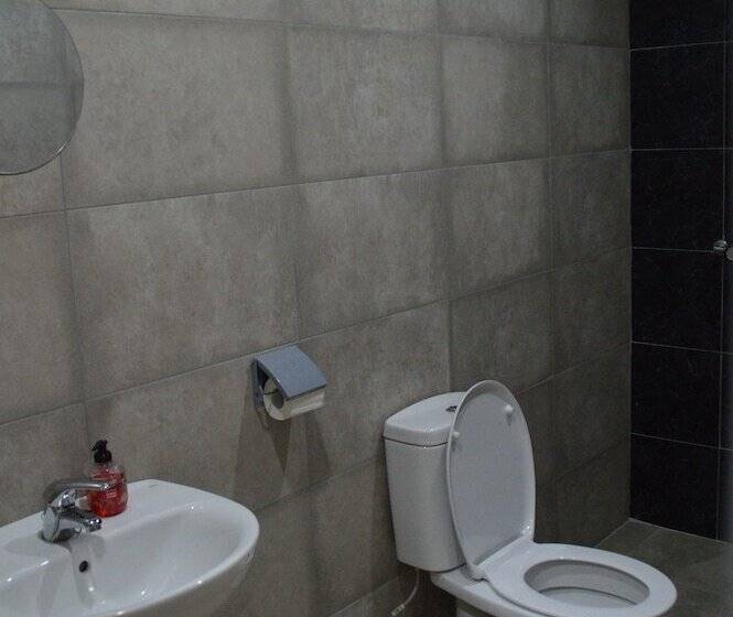 Alarpe Aterpetxea   Hostel