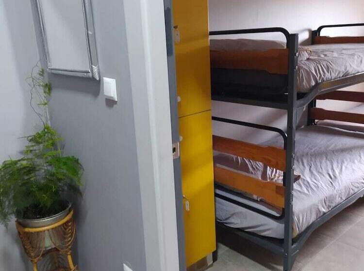 Alarpe Aterpetxea   Hostel