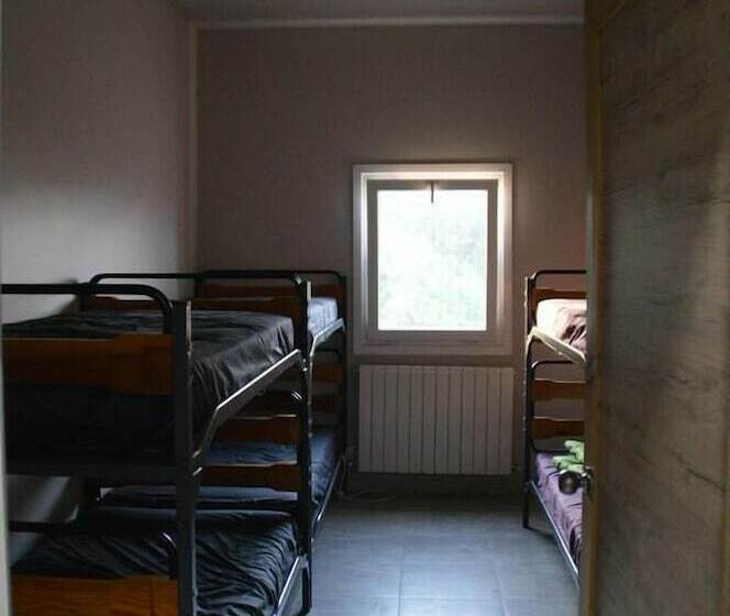 Alarpe Aterpetxea   Hostel