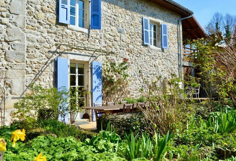 مبيت وإفطار J&g House