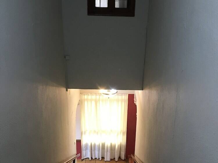 Hostal Restaurante Marino