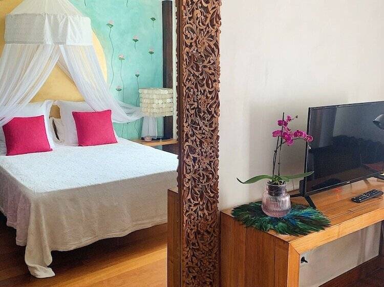 Отель Boutique Valle De Oca