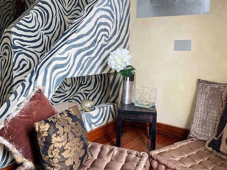 Отель Boutique Valle De Oca