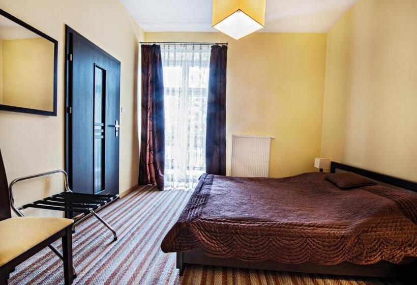 酒店 Willa Wiluszówka