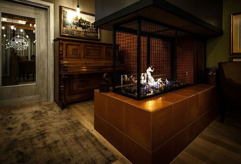 פנסיון Akademia Kuraszkow