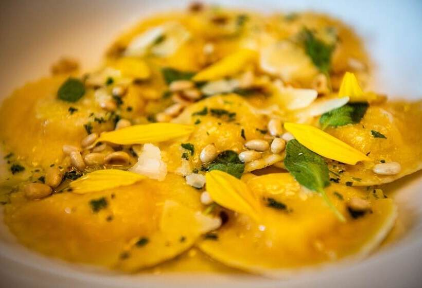 פנסיון Akademia Kuraszkow