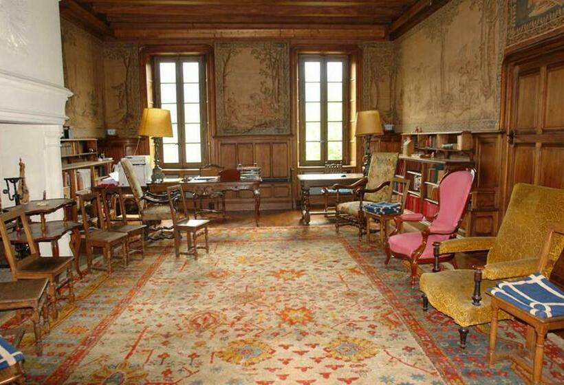 פנסיון Chateau Du Donjon