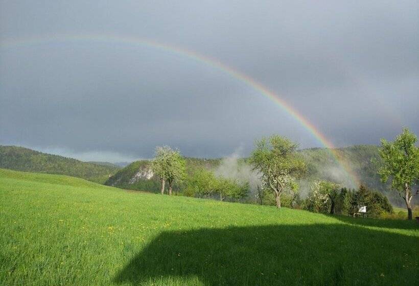 پانسیون Tourist Farm Strle With Great Local Food