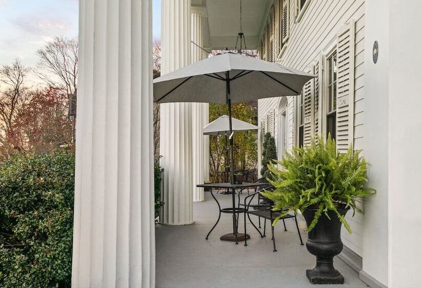 The Watson Boutique Bed And Breakfast