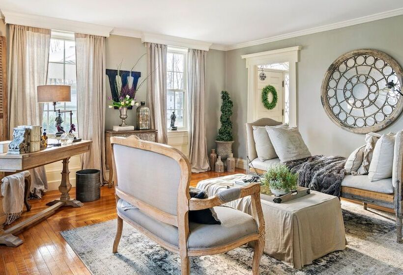 The Watson Boutique Bed And Breakfast