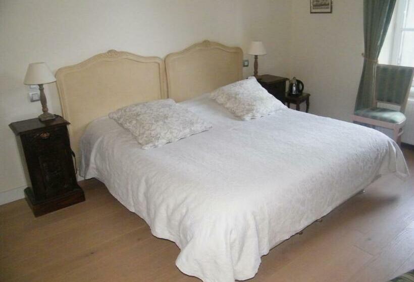 민박 Chambres D Hotes Chateau De Damigny