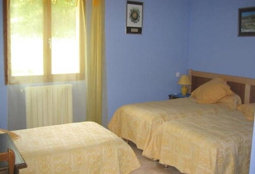 مبيت وإفطار Le Relais Des Faïsses