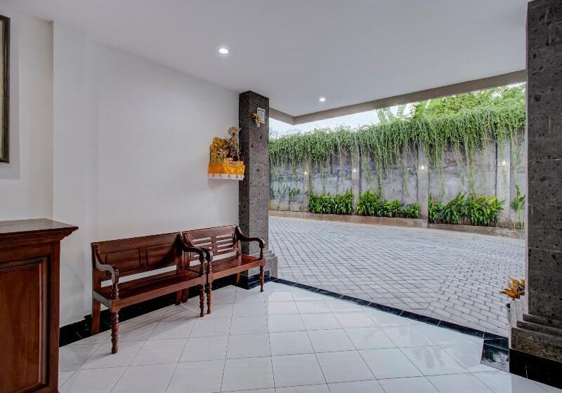 호텔 Ganandra Stay Denpasar