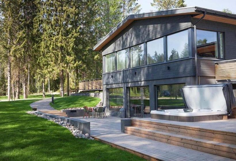 בית מלון כפרי Kieloranta