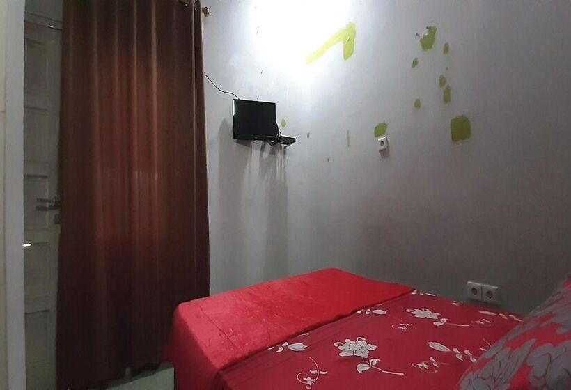 Отель Oyo 3414 Gurita Residence Syariah