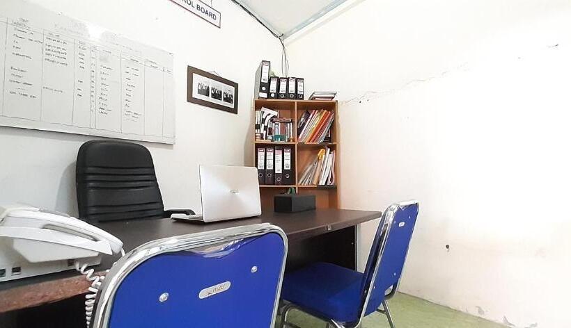 Отель Oyo 3414 Gurita Residence Syariah