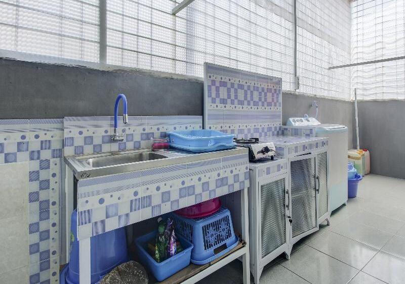 호텔 Oyo 3415 Kost Wimane