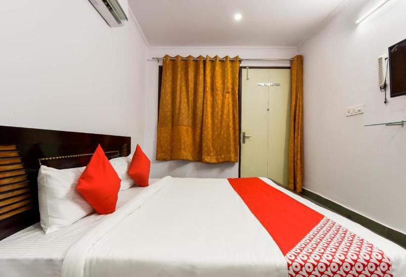 فندق Oyo 72171 Sri Sakthi Lodge