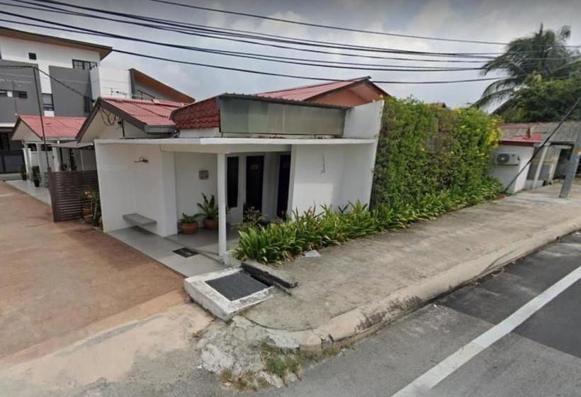 Отель Spot On 90065 Bgh Hostel Teras