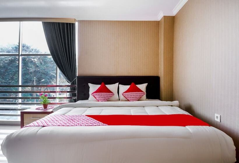 Collection O 3431 Hotel Alpha Bandara