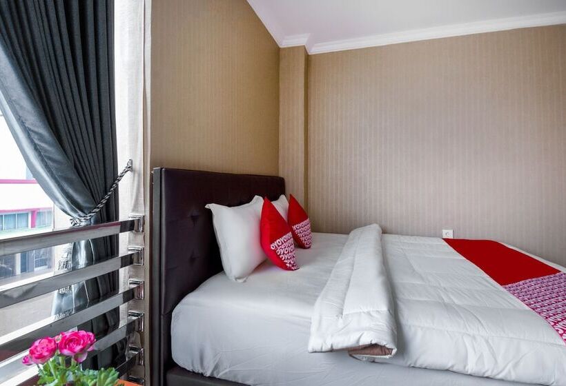 Collection O 3431 Hotel Alpha Bandara