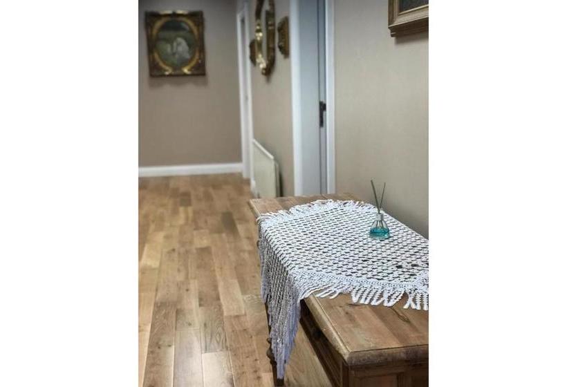 ホテル The Linen House