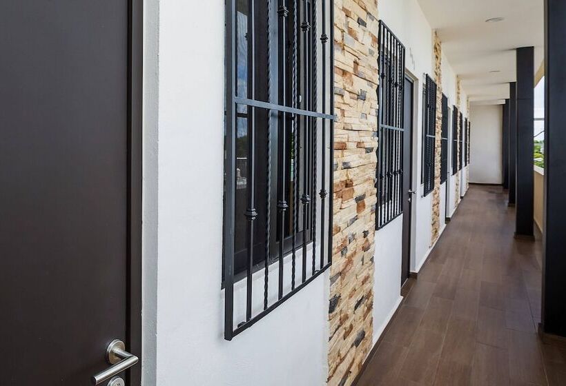 בית מלון כפרי Woo Rooms