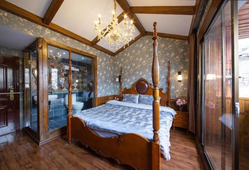 بنسيون Flower Time Inn