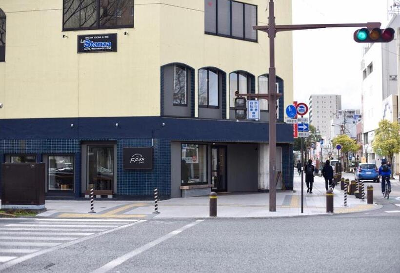 ユースホステル Guesthouse & Lounge Faro