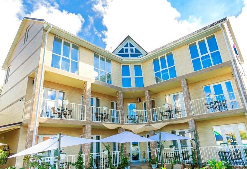 هاستل Villa Shell