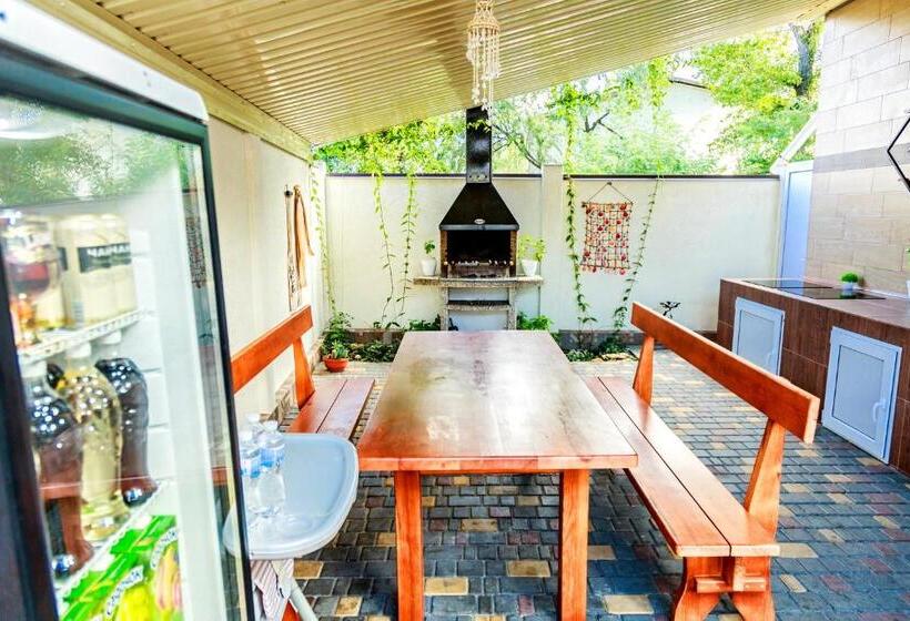 هاستل Villa Shell