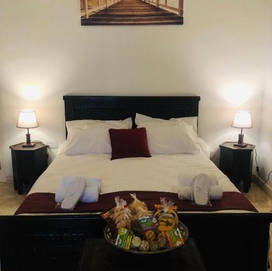 تختخواب و صبحانه Casa Holma