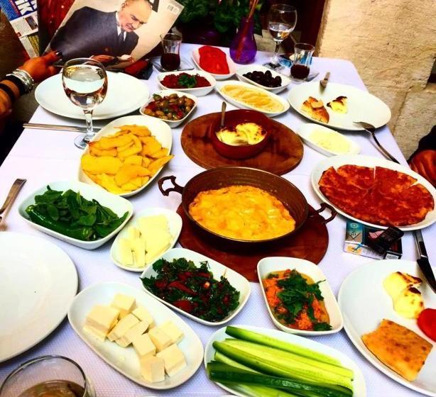 تختخواب و صبحانه Nostaljik Suites