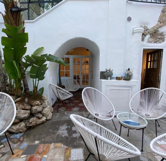 ベッドアンドブレックファースト Suites Edivino Design Capri