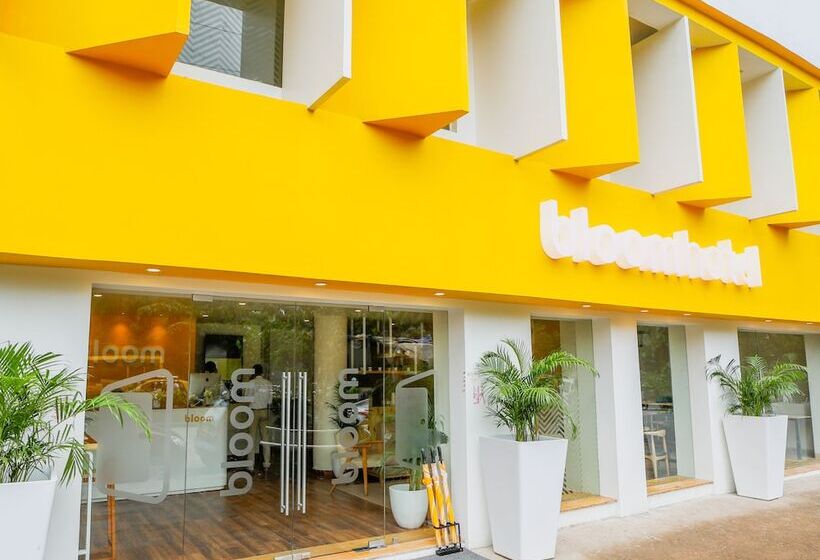 Bloom Hotel   Worli