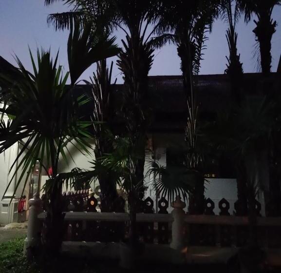 فندق Ban Nam Mao Resort